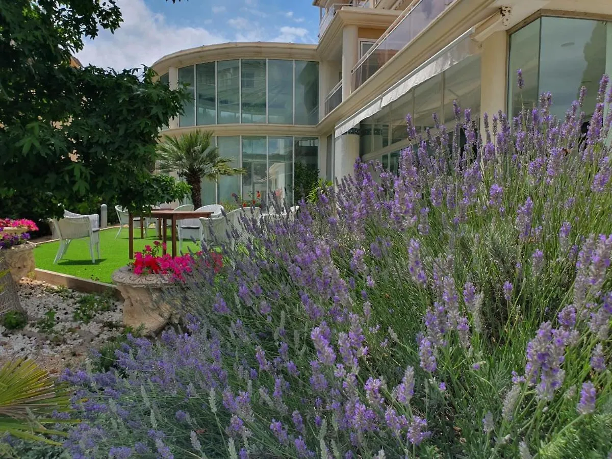 Hotel & Apartaments Thalassa Sport & Spa Roses 3*,