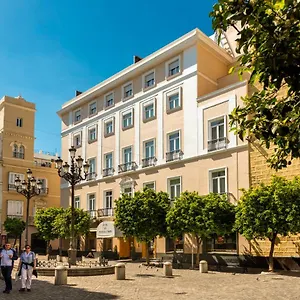 Hotel De Francia Y París