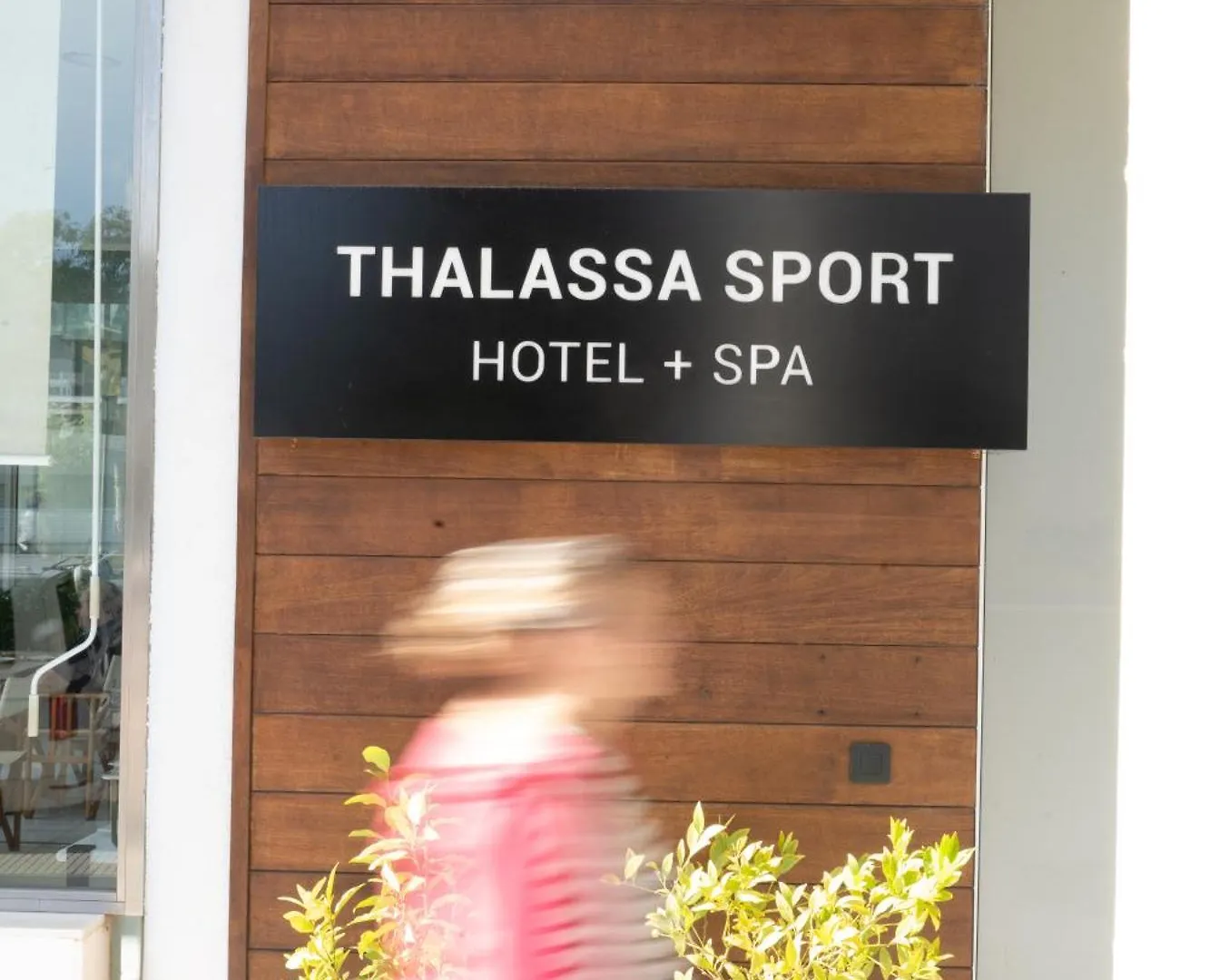 Hotel & Apartaments Thalassa Sport & Spa Roses