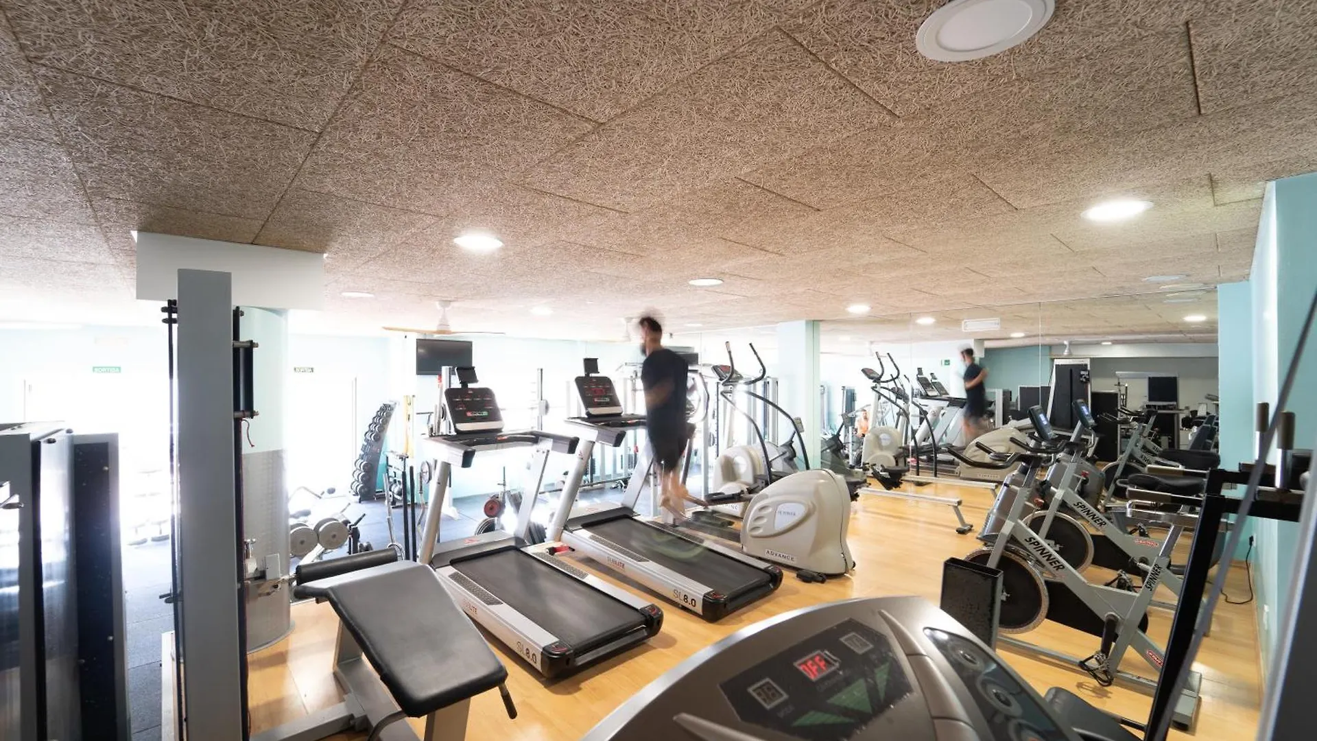 Hotel & Apartaments Thalassa Sport & Spa Roses