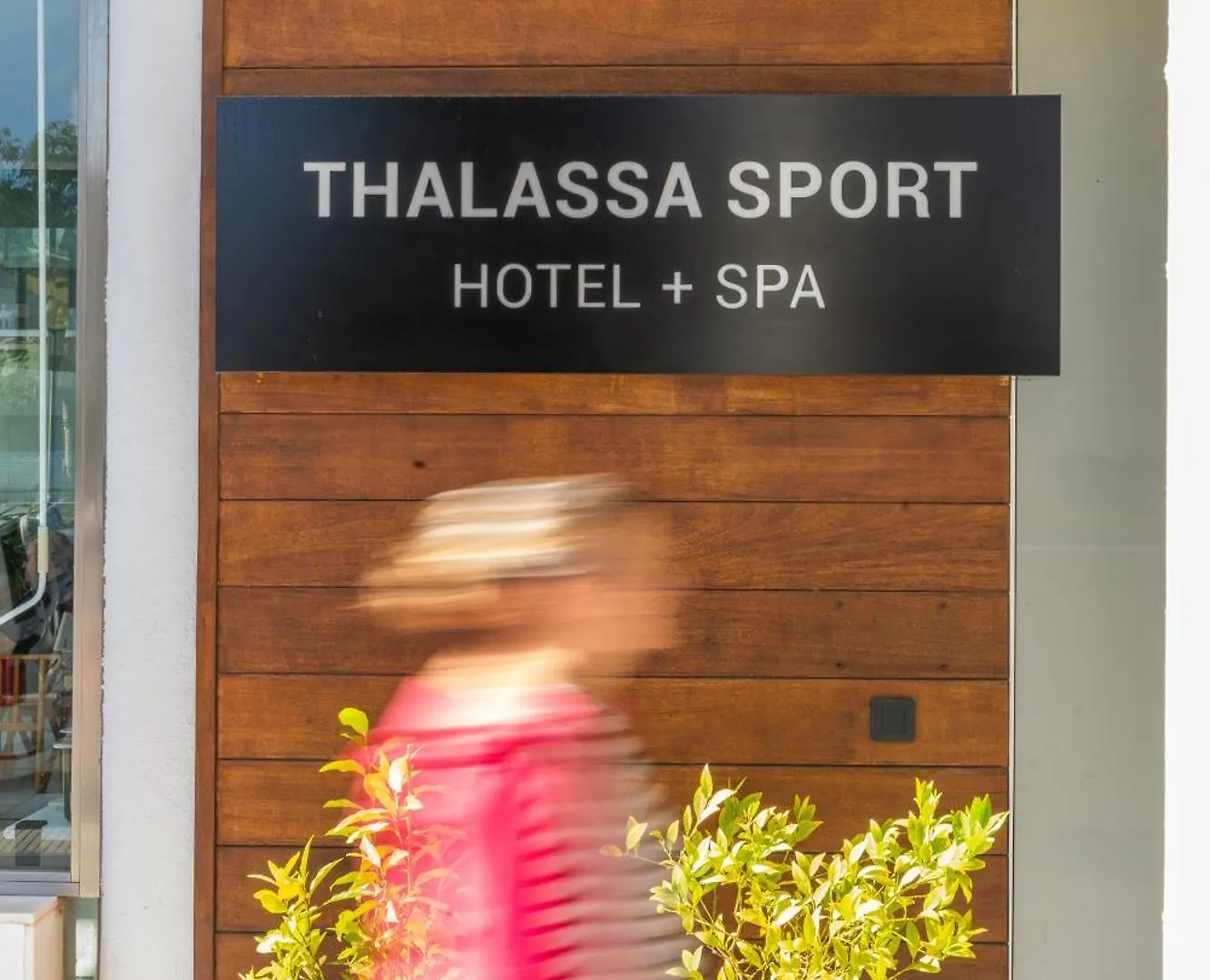 Hotel & Apartaments Thalassa Sport & Spa Roses
