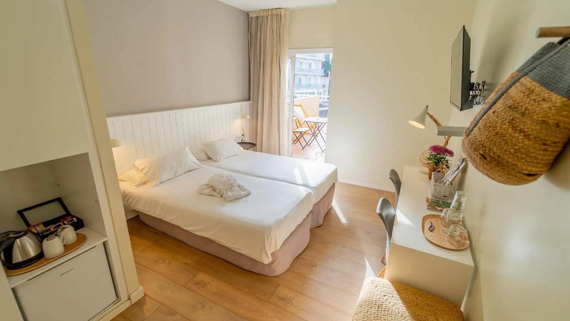 Hotel & Apartaments Thalassa Sport & Spa Roses