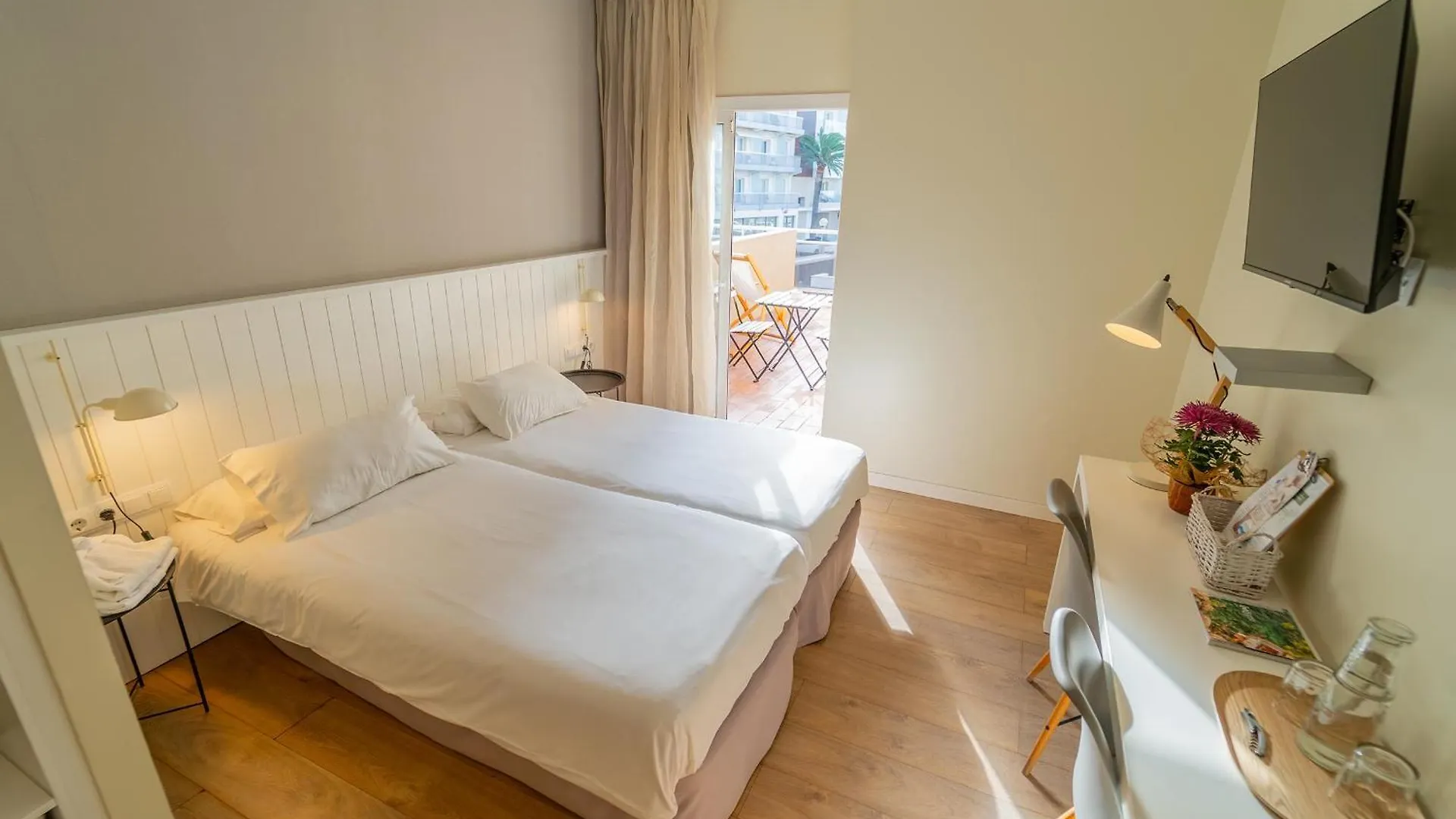 Hotel & Apartaments Thalassa Sport & Spa Roses