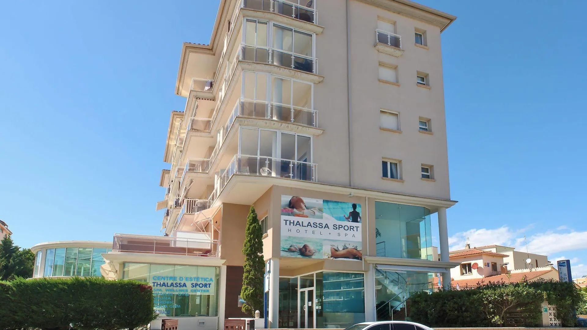 Hotel & Apartaments Thalassa Sport & Spa Roses Spain